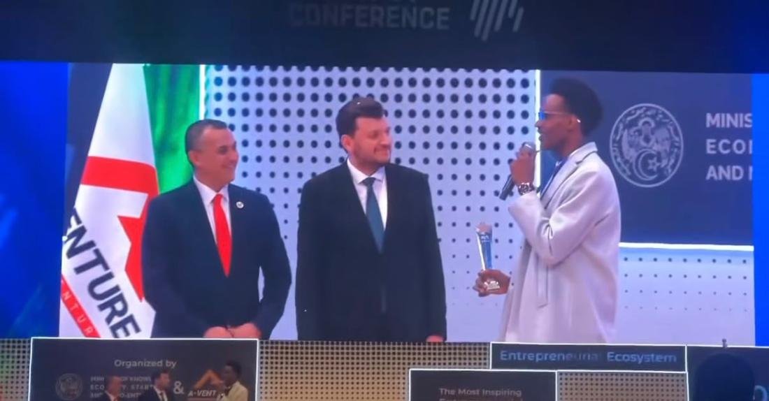 Notre PDG récompensé sur la scène de l’African Startup Conference.